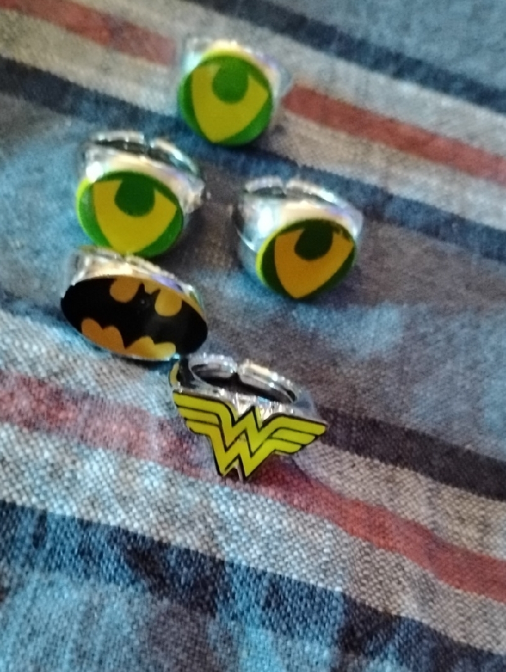 Set of Yellow & Green Superhero Logo Rings (Batman & Wonder Woman)
